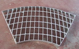 江蘇地區鋼格板產品全解析 格柵板、溝蓋板、扇形鋼格板價格及規格型號指南